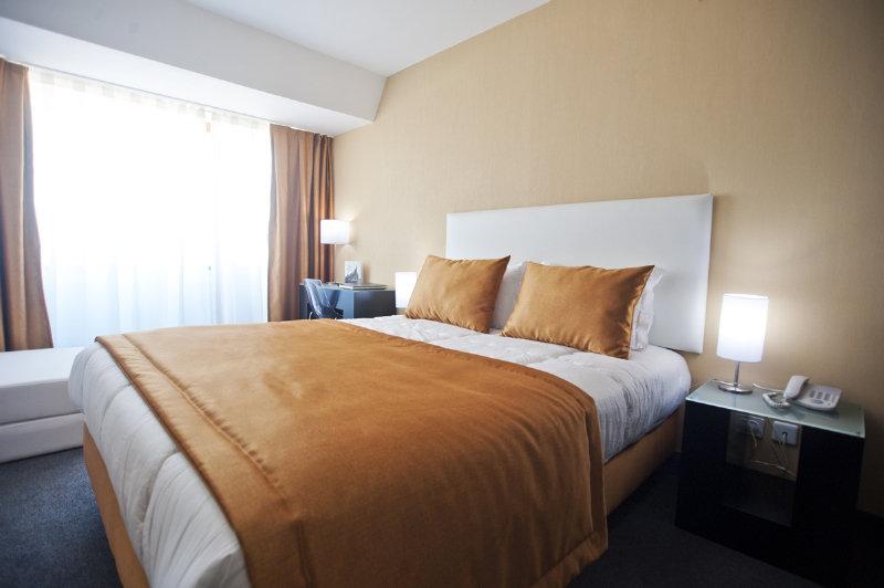 Miramar Hotel Spa & Apartments Nazare Ngoại thất bức ảnh